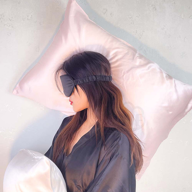 غطاء وسادة فاخر من حرير التوت الطبيعي بنسبة 100% مع غطاء وسادة من الحرير بسحاب أو مظروف