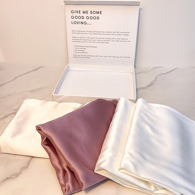 غطاء وسادة حريري ناعم ومرطب للعناية بالبشرة